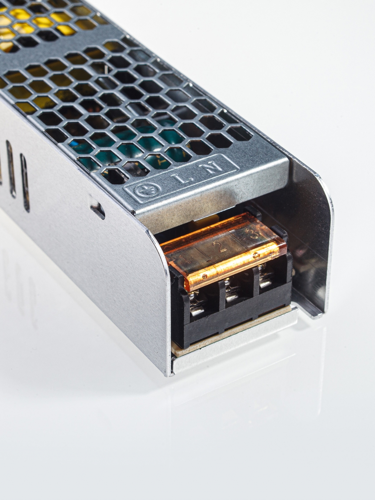 GS Star Компактный блок питания S-60w-24v IP20