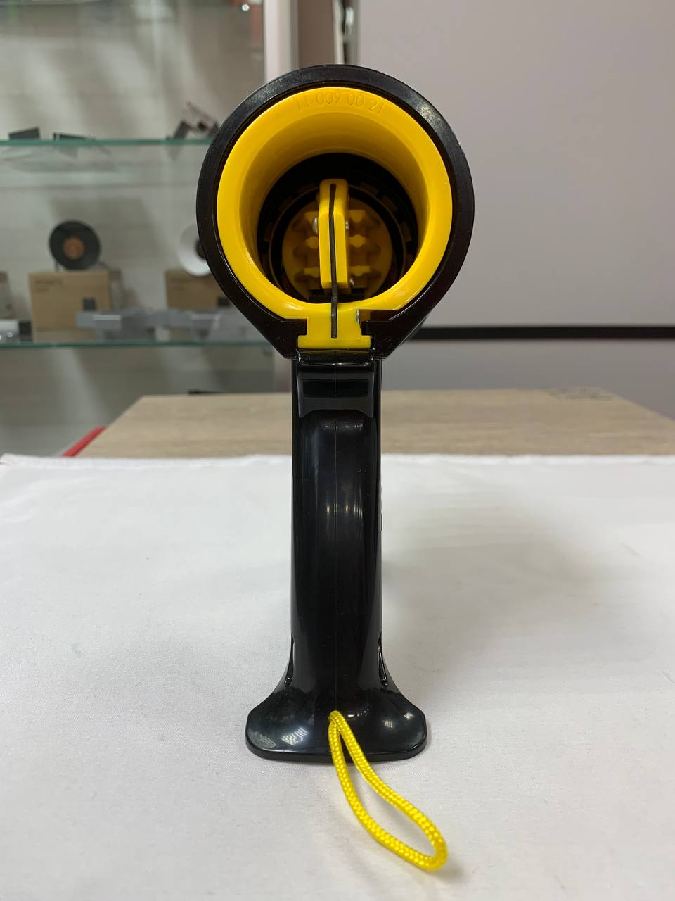 Пистолет для клея, герметика. Компакт