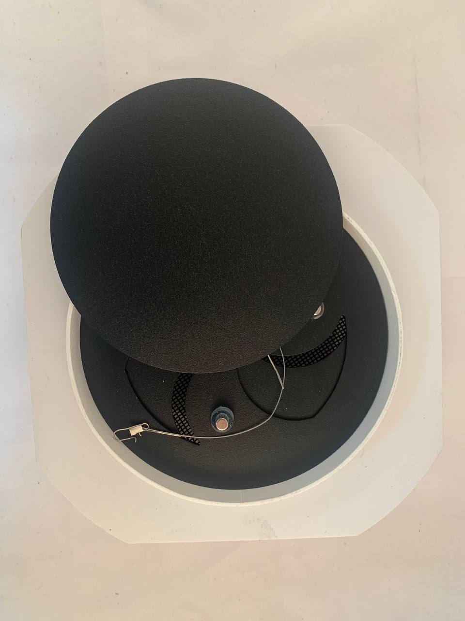 Вентиляционная магнитная решётка КОХ 100/125-150мм для ГКЛ черная 1шт ECLIPSE-2