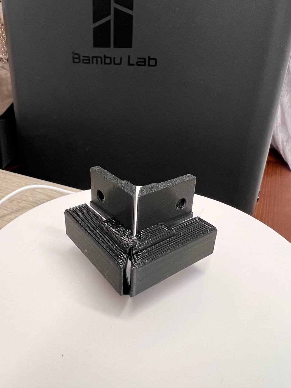 Внешний угол Eurokraab из пластика Shadoof 2754