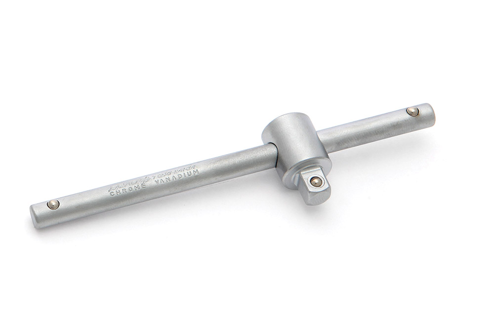 Набор головок 6-гр. с трещоткой 1/4 19 предм ДелоТехники 600719