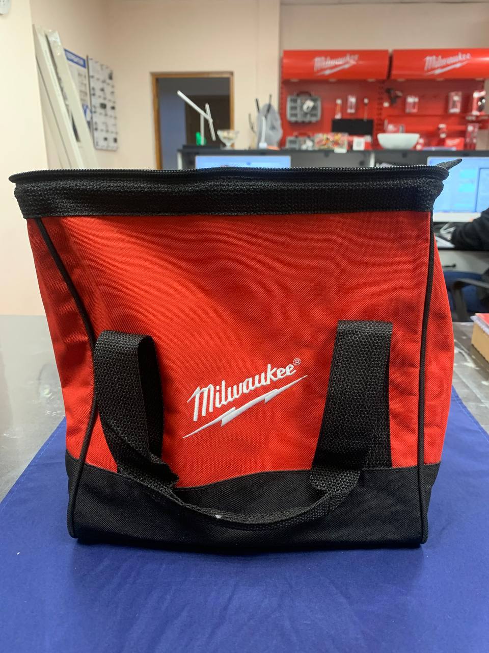 MILWAUKEE Cумка размер М (от 2801)