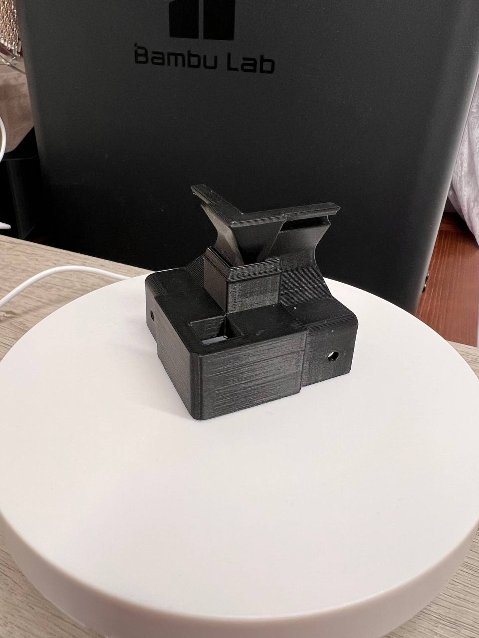 Внутренний угол Flu 02 из пластика Shadoof 2756