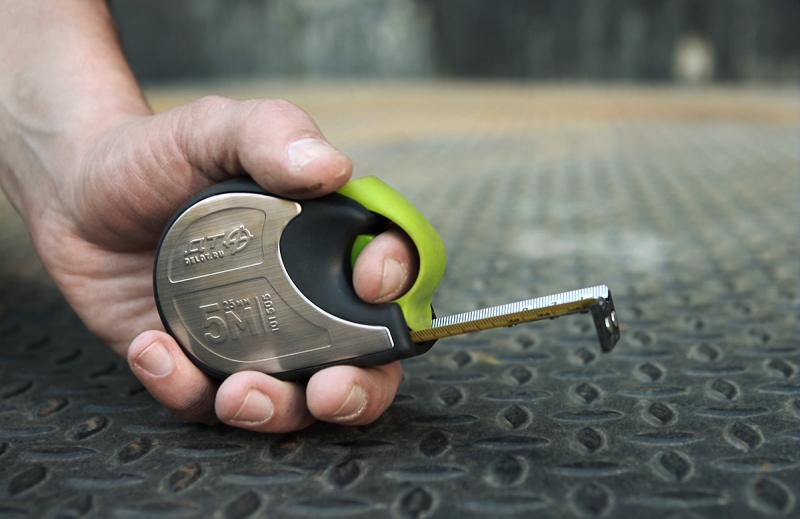 Рулетка металлическая с нейлоновой лентой 5м×25мм ДелоТехники 1шт 101505 