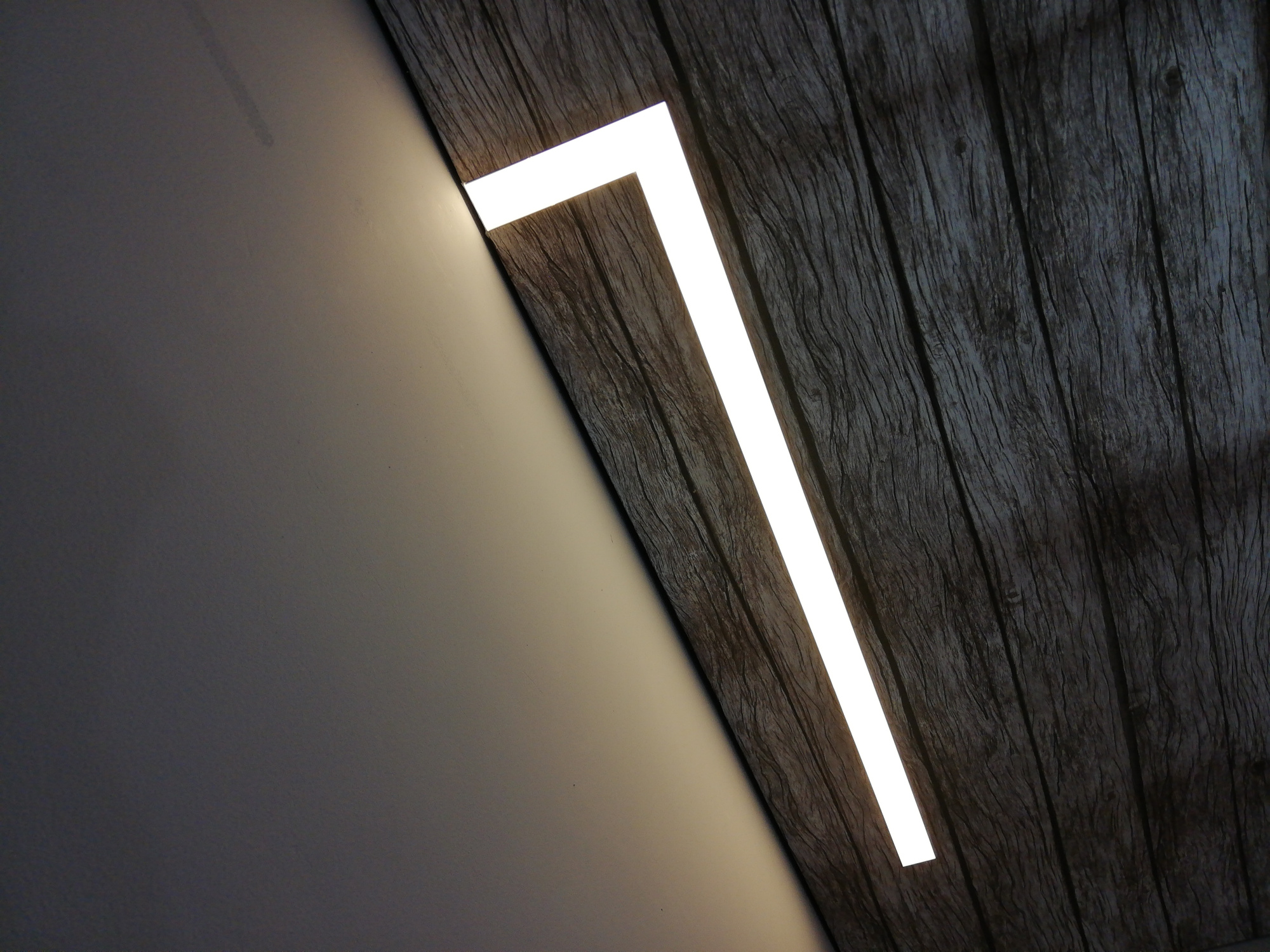 Нишевая световая линия SLOTT 2.0, белая