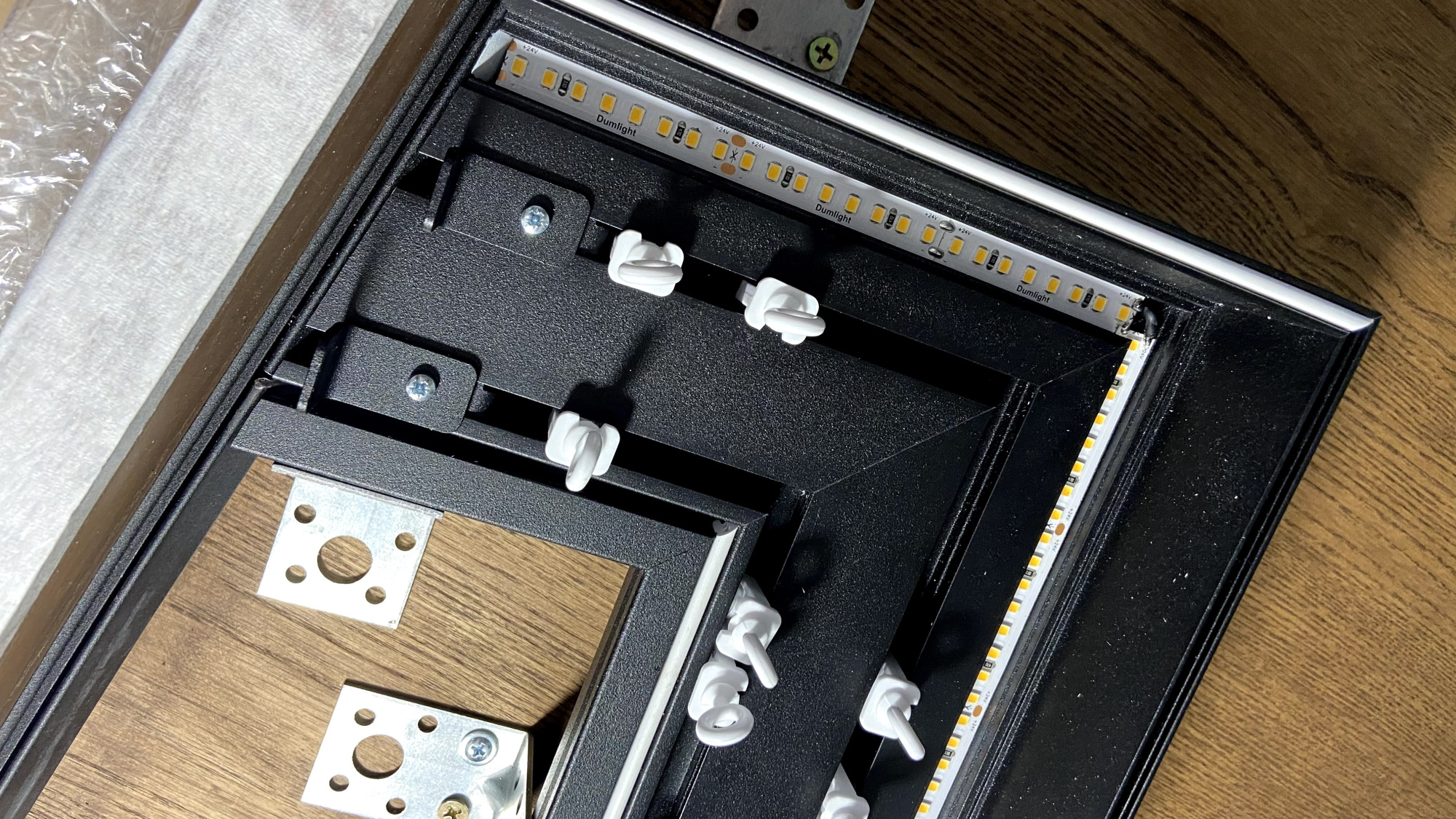 Петля заглушка карниза SLOTT Parsek черная 61.7.2